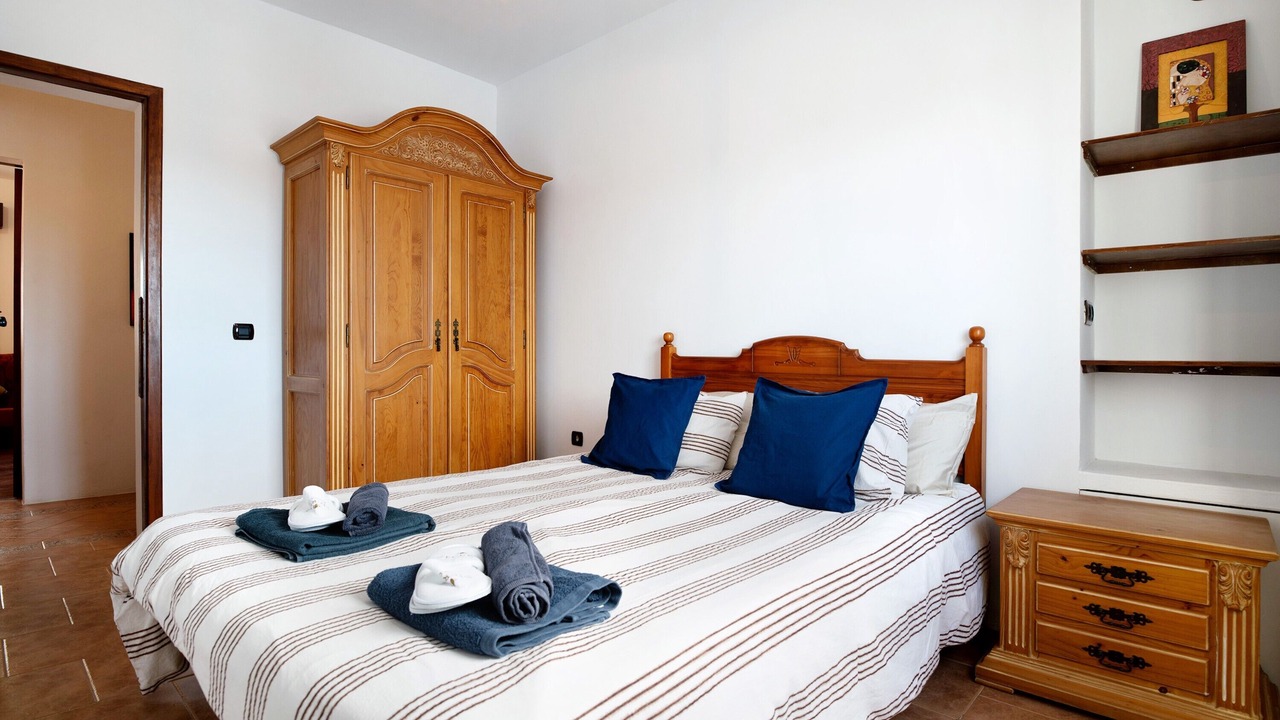 Photo of Bedroom in Tias