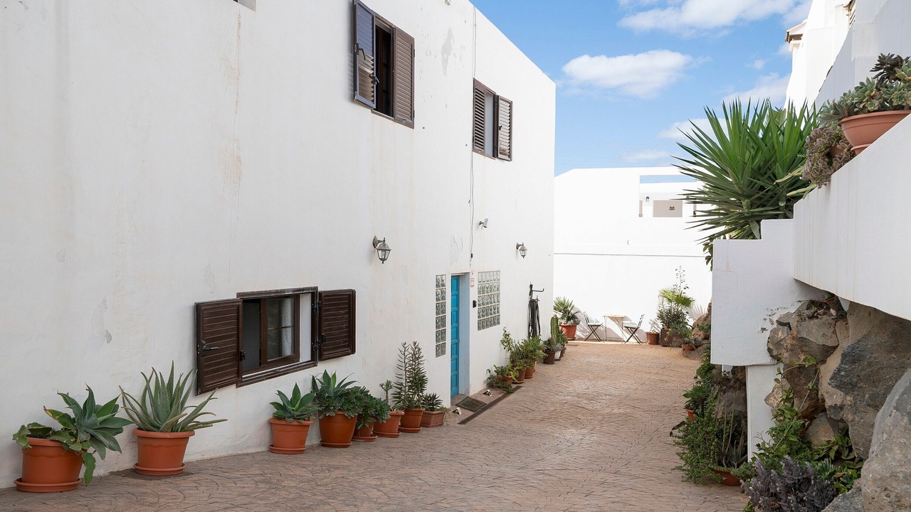 Photo of Outdoor in Tias