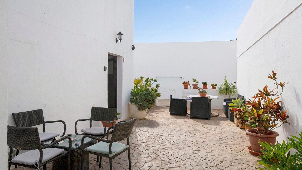 Photo of Outdoor in Tias