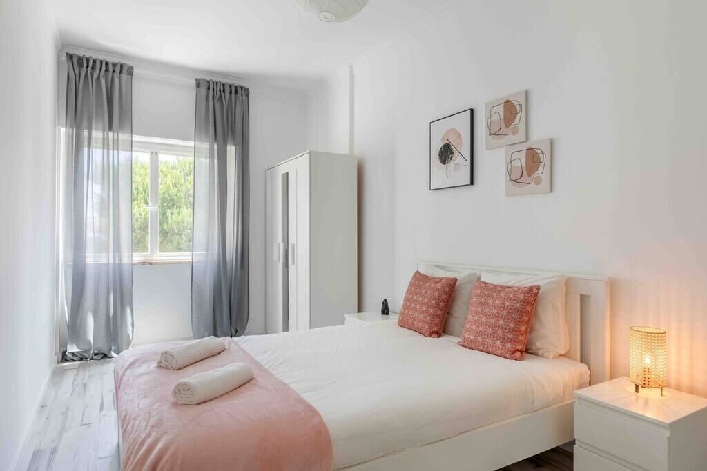 Photo of Bedroom in Queluz