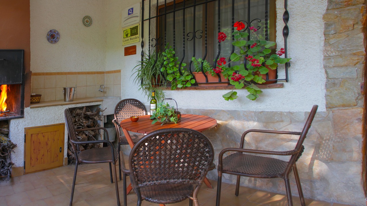 Photo of Patio Balcony in Alcala del Jucar