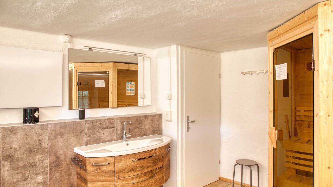 Photo of Bathroom in Anras
