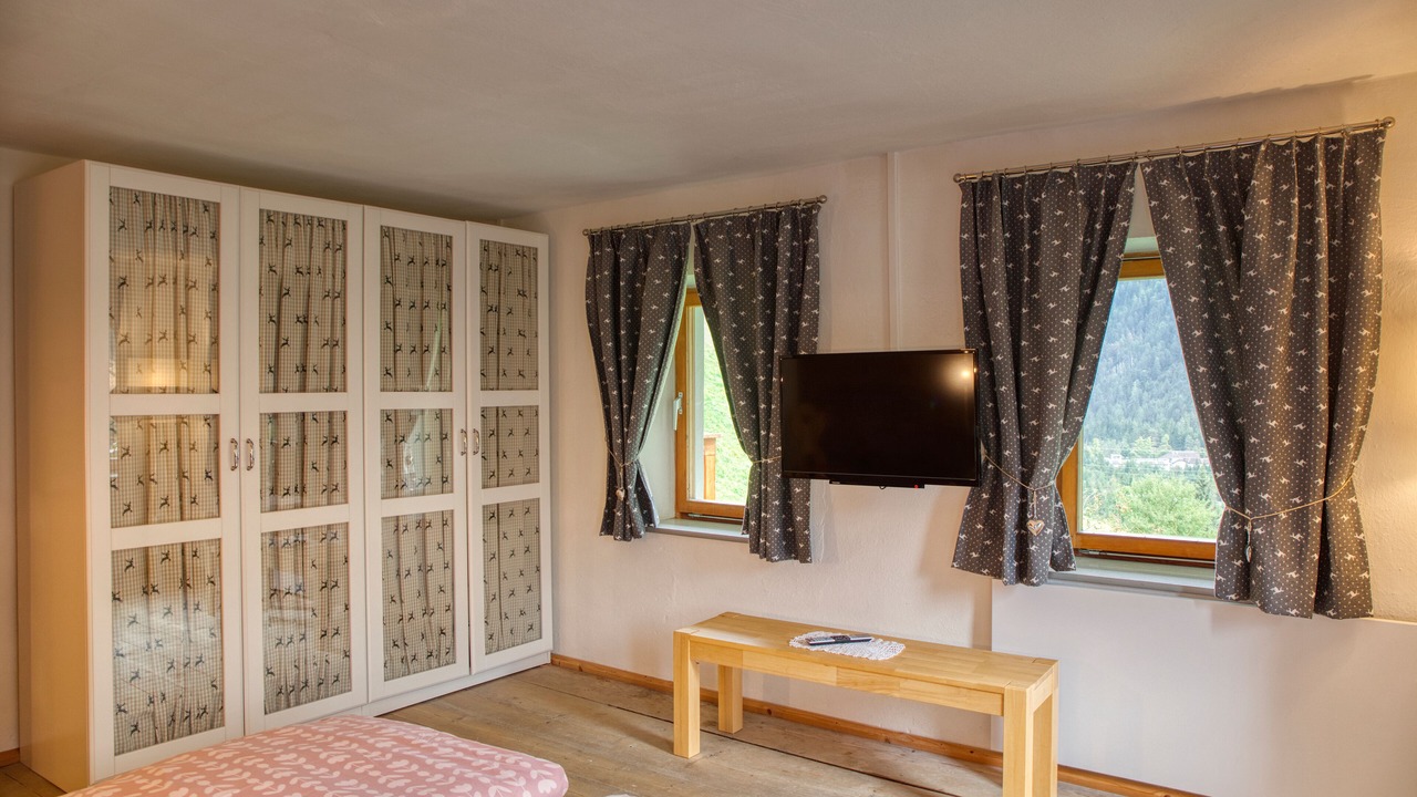 Photo of Bedroom in Anras
