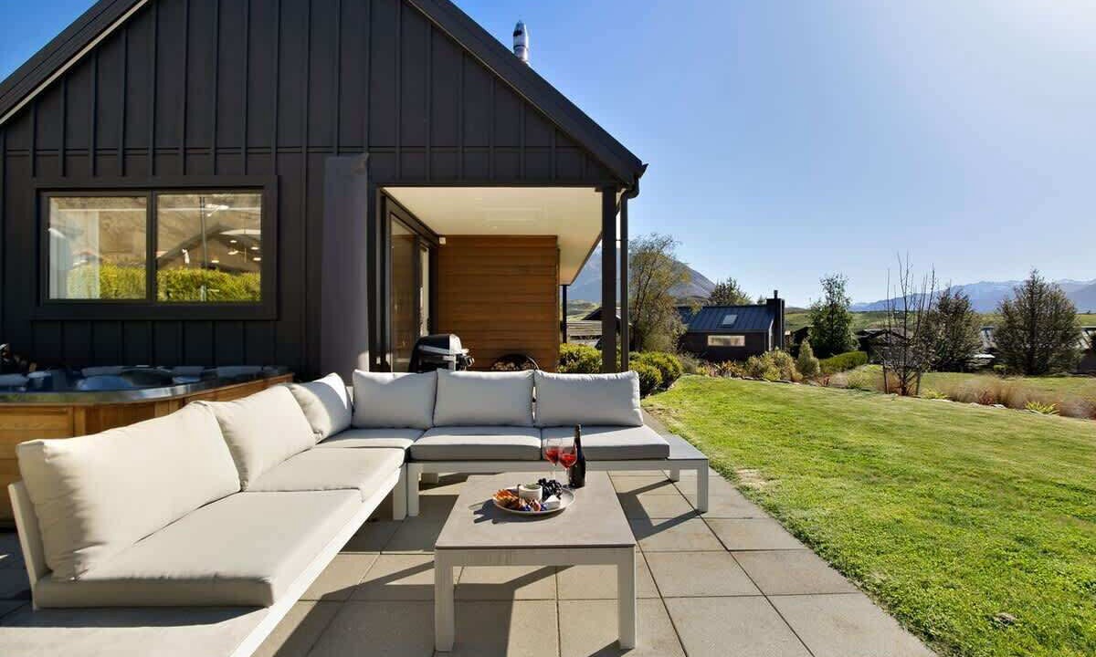 Photo of Patio Balcony in Kawarau Falls