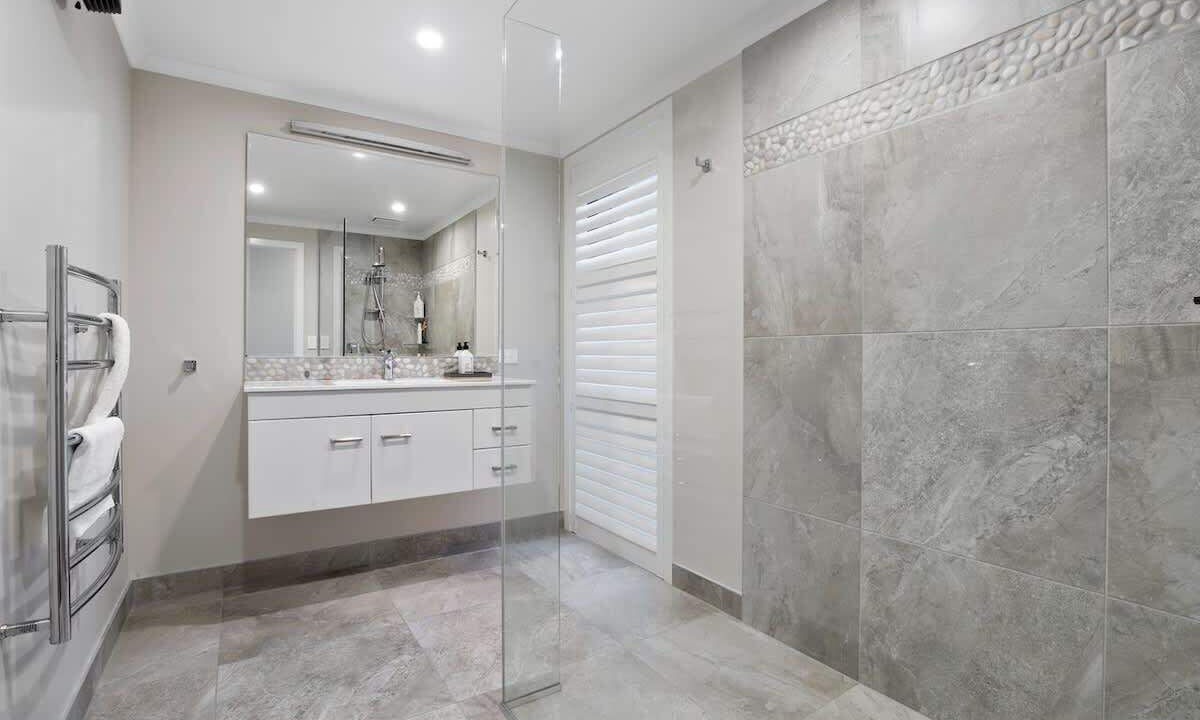 Photo of Bathroom in Kawarau Falls