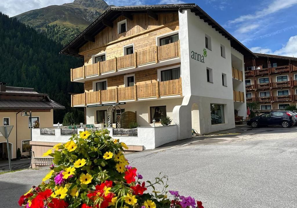 Photo of Outdoor in Plangeross