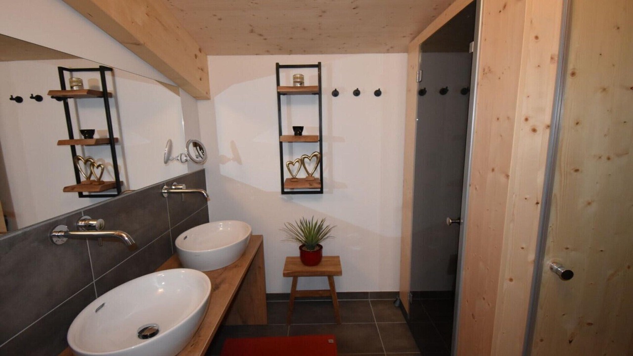 Photo of Bathroom in Nassereith