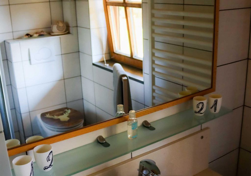 Photo of Bathroom in Weer