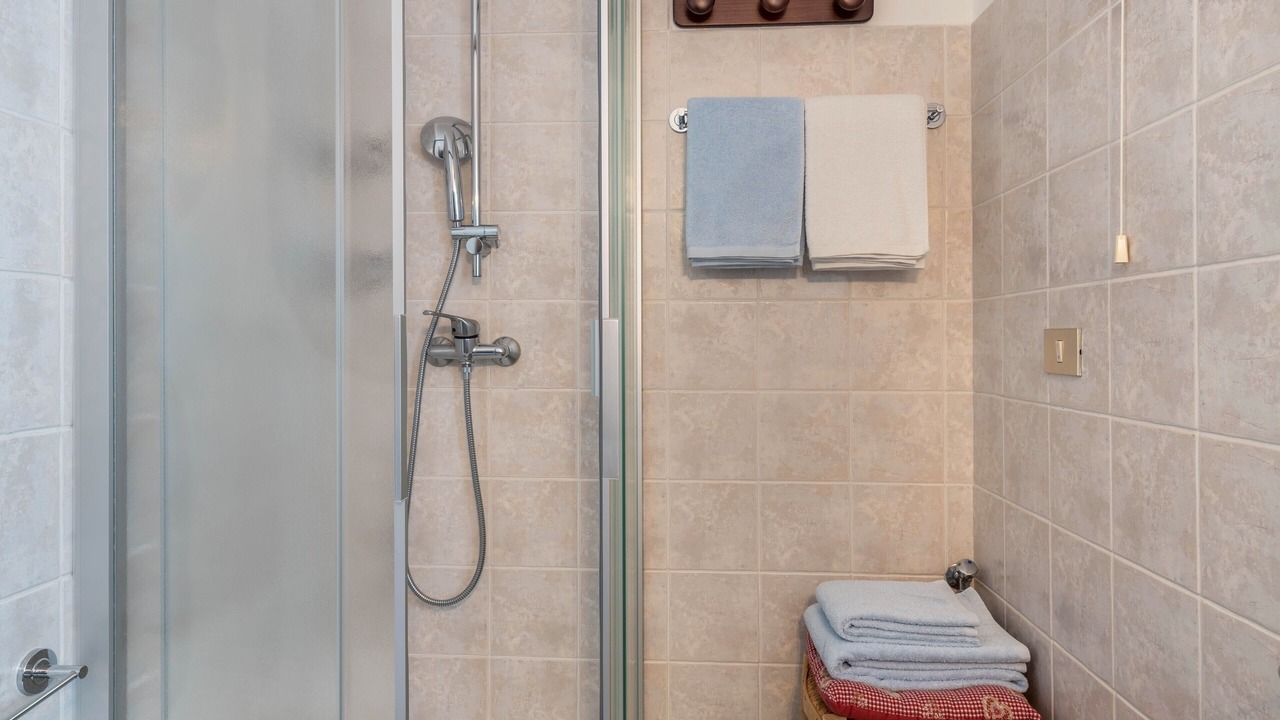 Photo of Bathroom in Livinallongo del Col di Lana