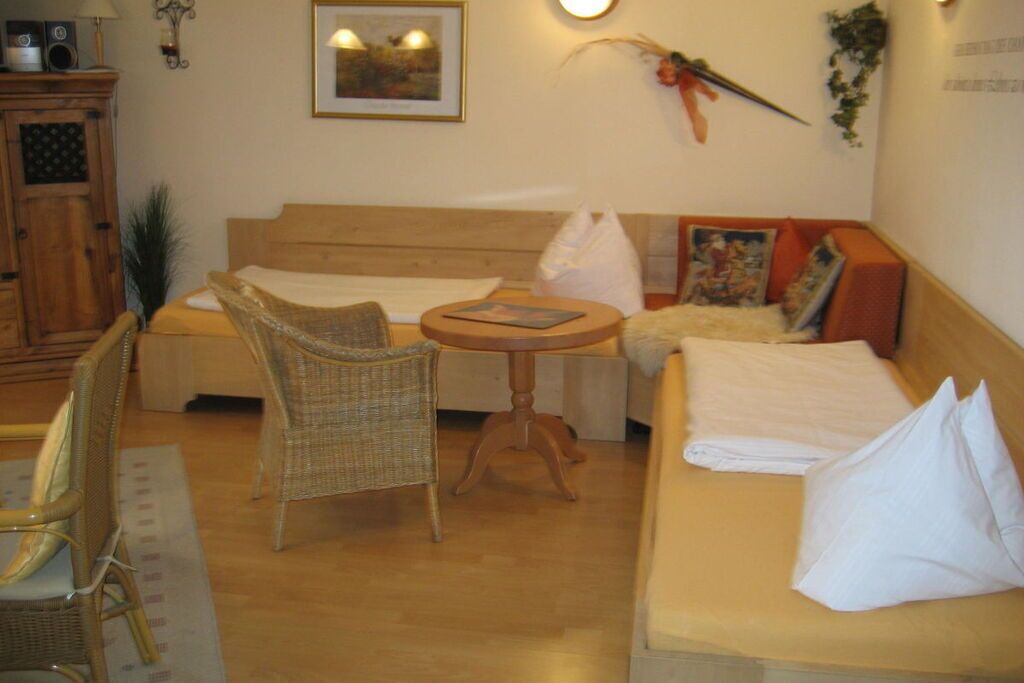 Photo of Livingroom in Anger
