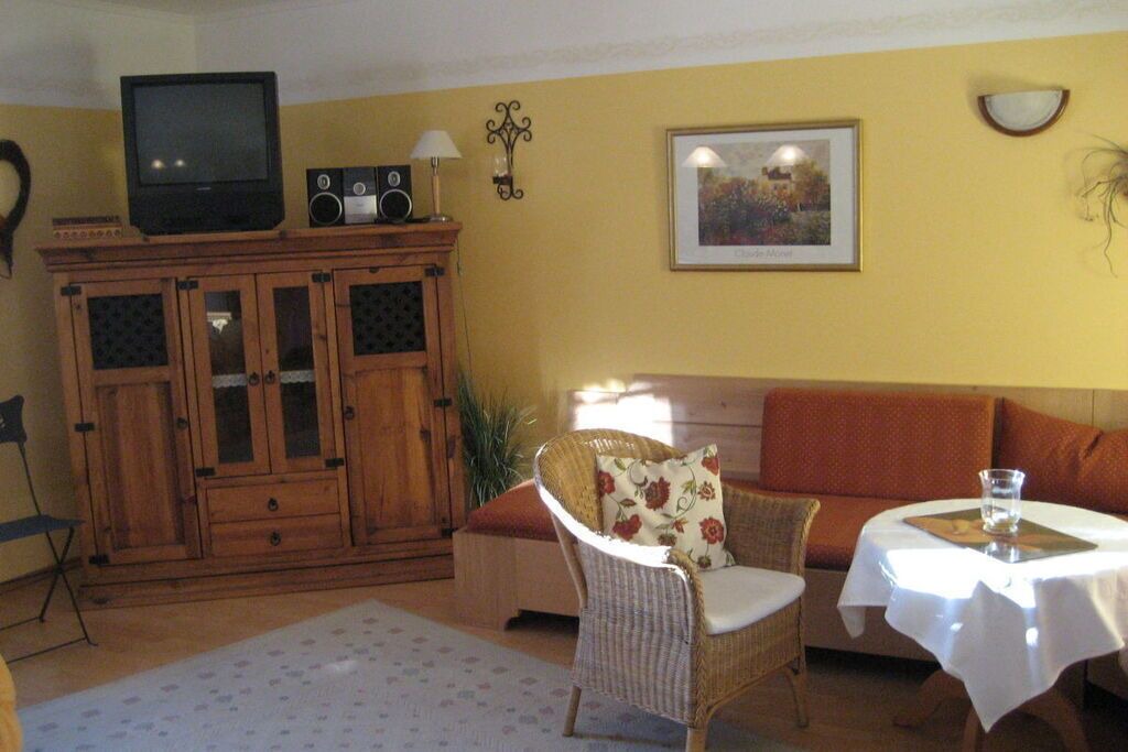 Photo of Livingroom in Anger