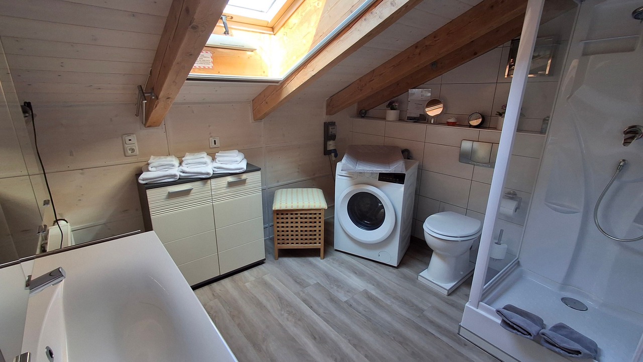 Photo of Bathroom in Igling