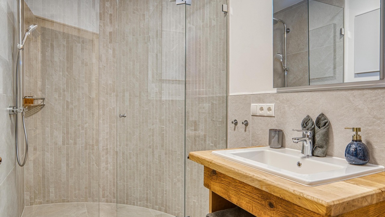 Photo of Bathroom in Kappl