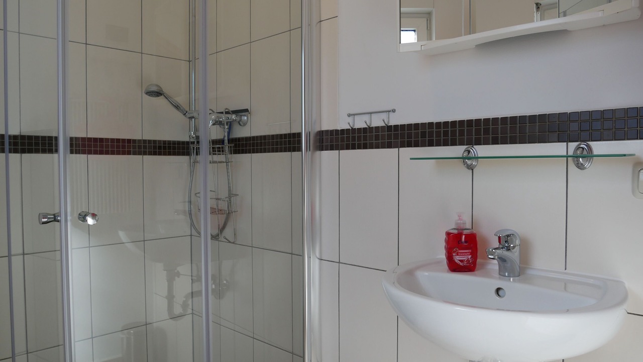 Photo of Bathroom in Neppermin