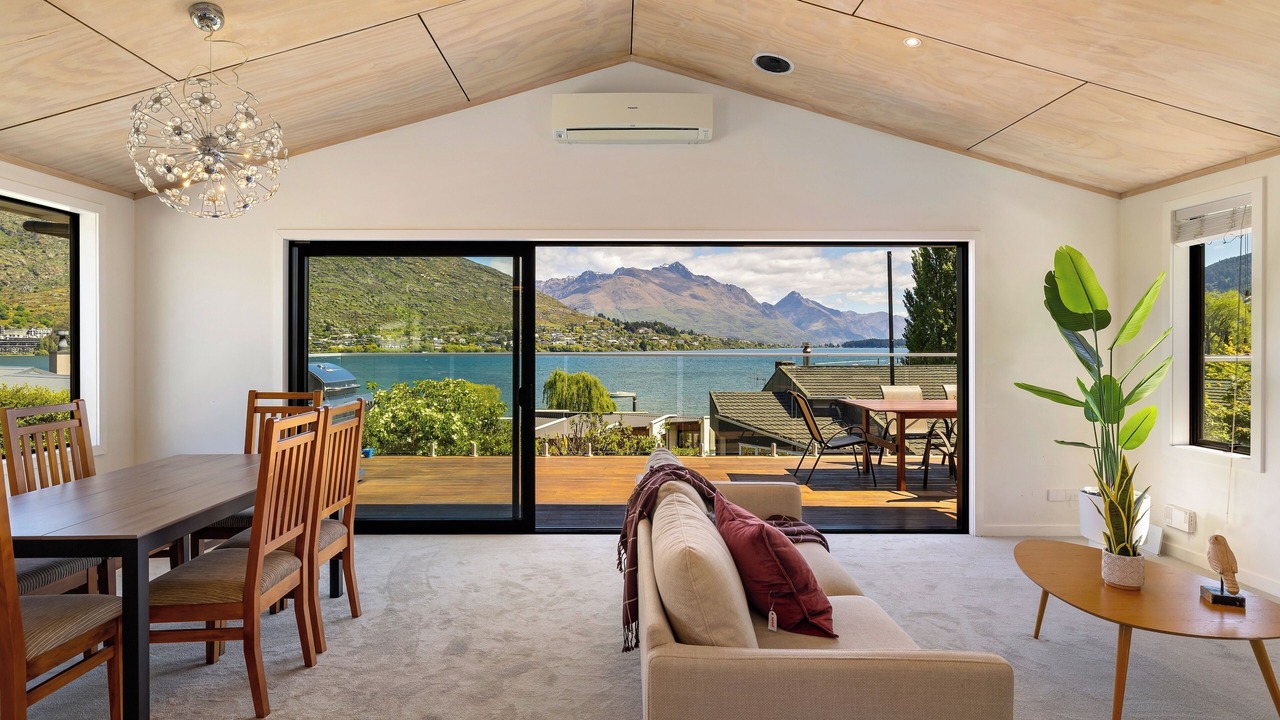 Photo of Livingroom in Frankton