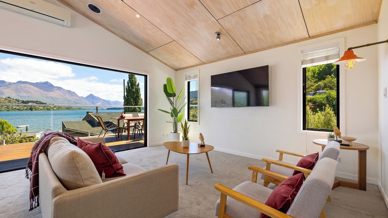 Photo of Livingroom in Frankton