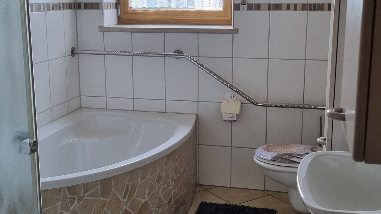 Photo of Bathroom in Eschlkam
