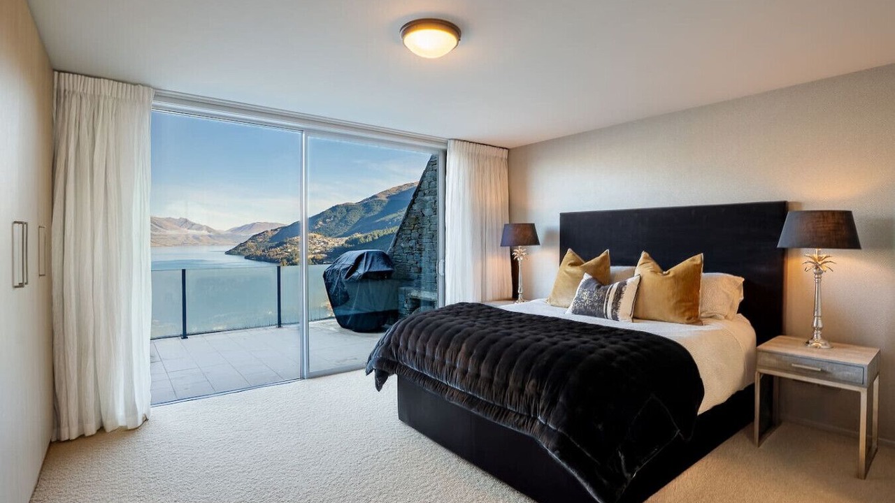 Photo of Bedroom in Queenstown