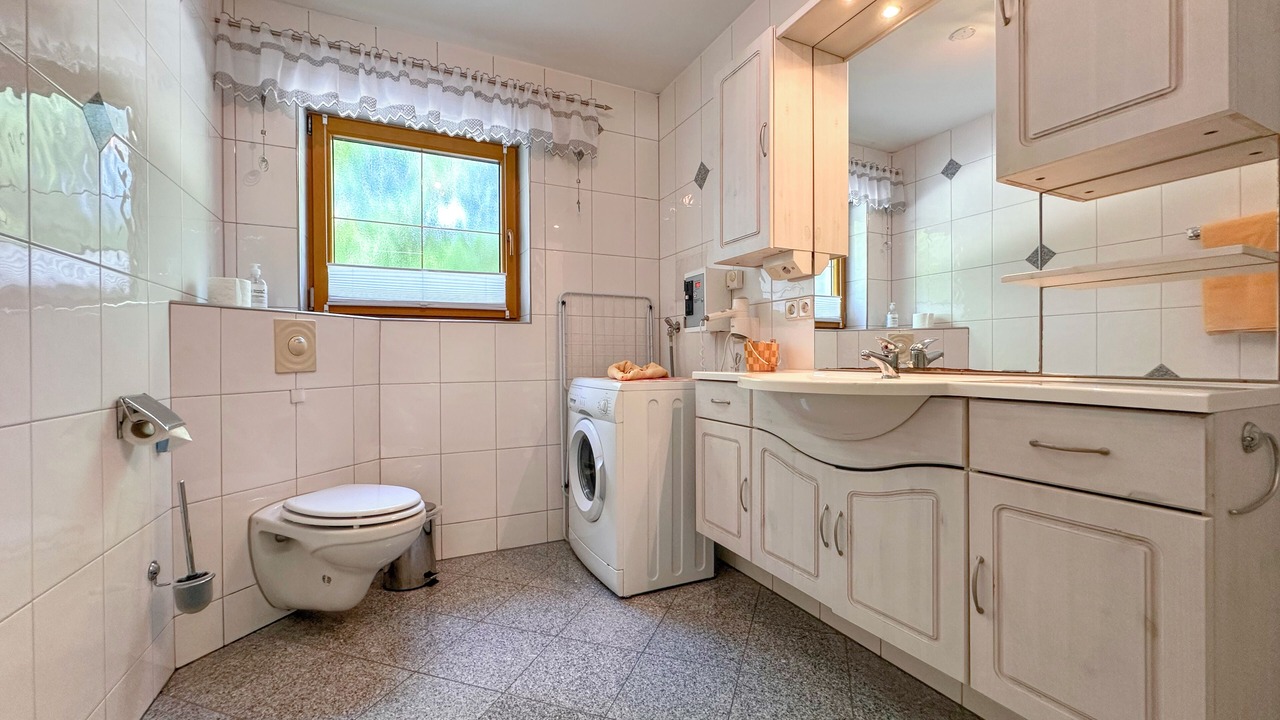 Photo of Bathroom in Prackenbach