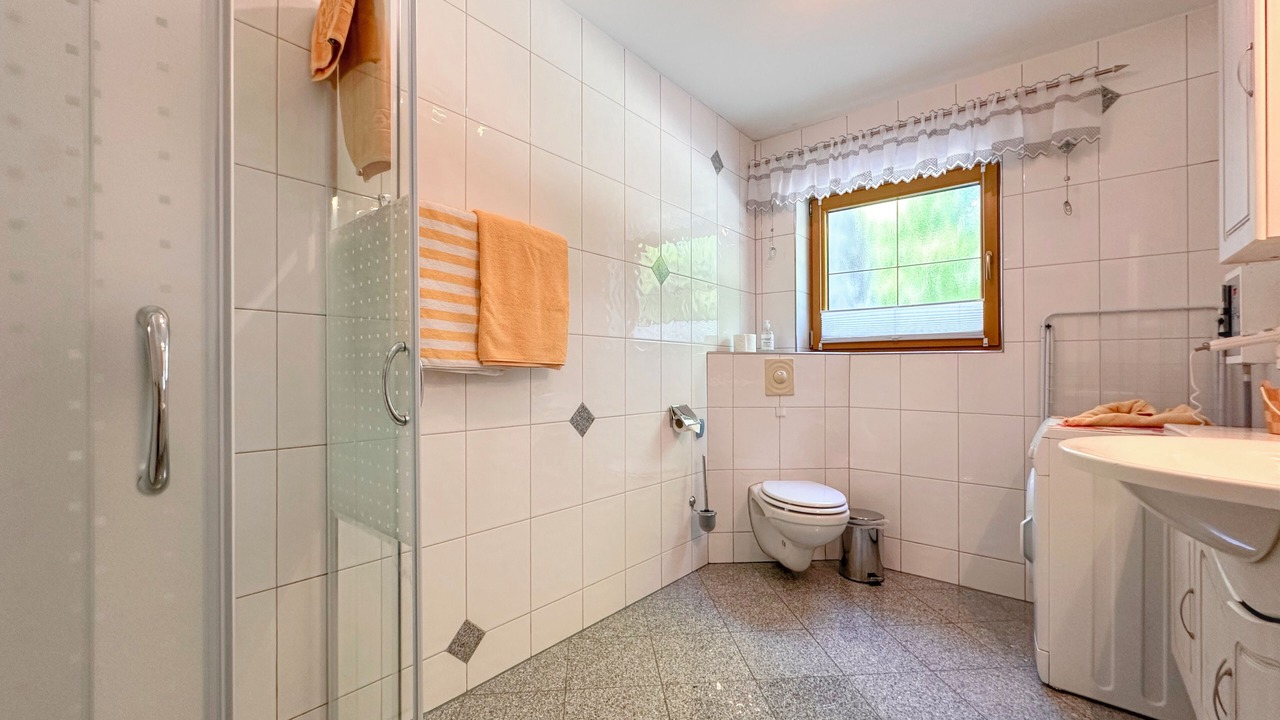 Photo of Bathroom in Prackenbach