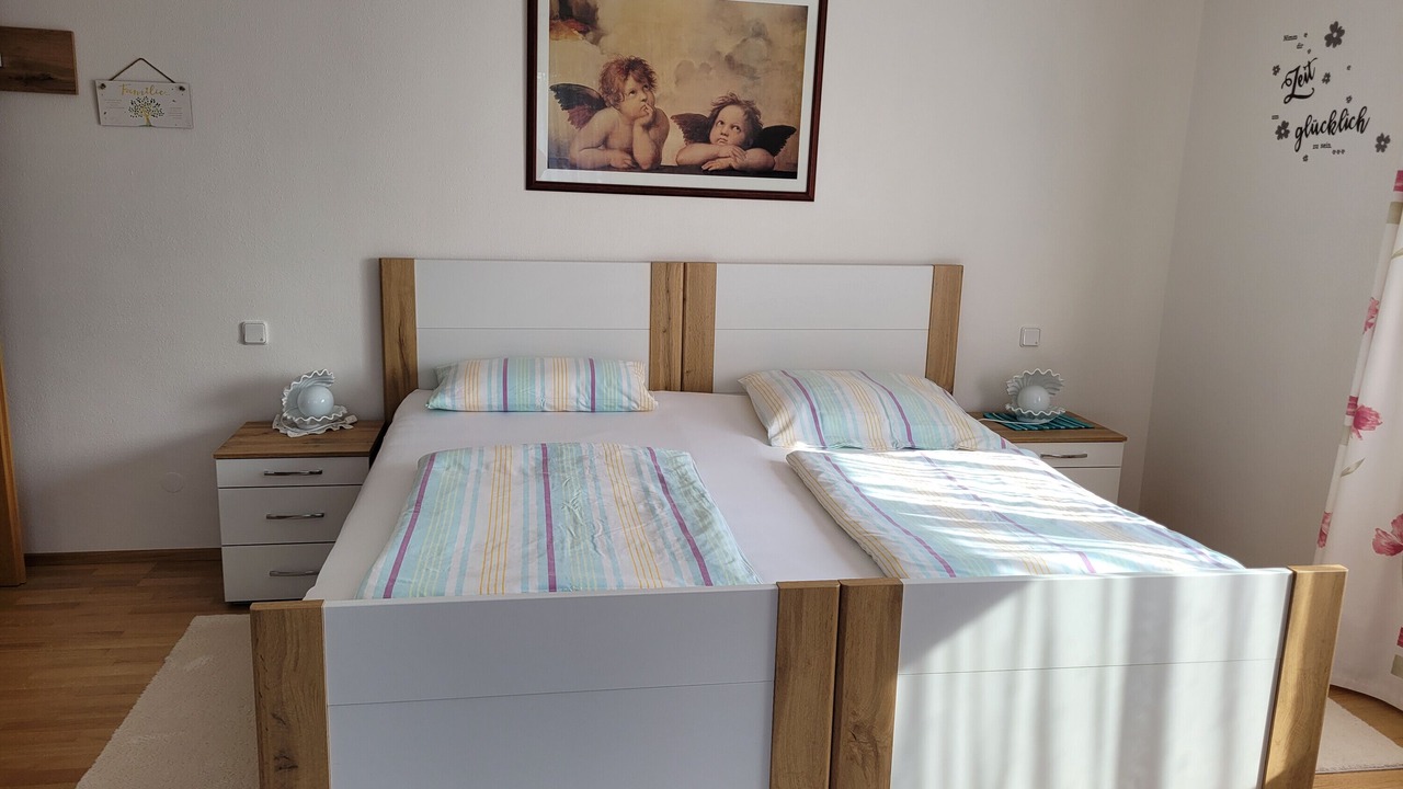 Photo of Bedroom in Tittmoning