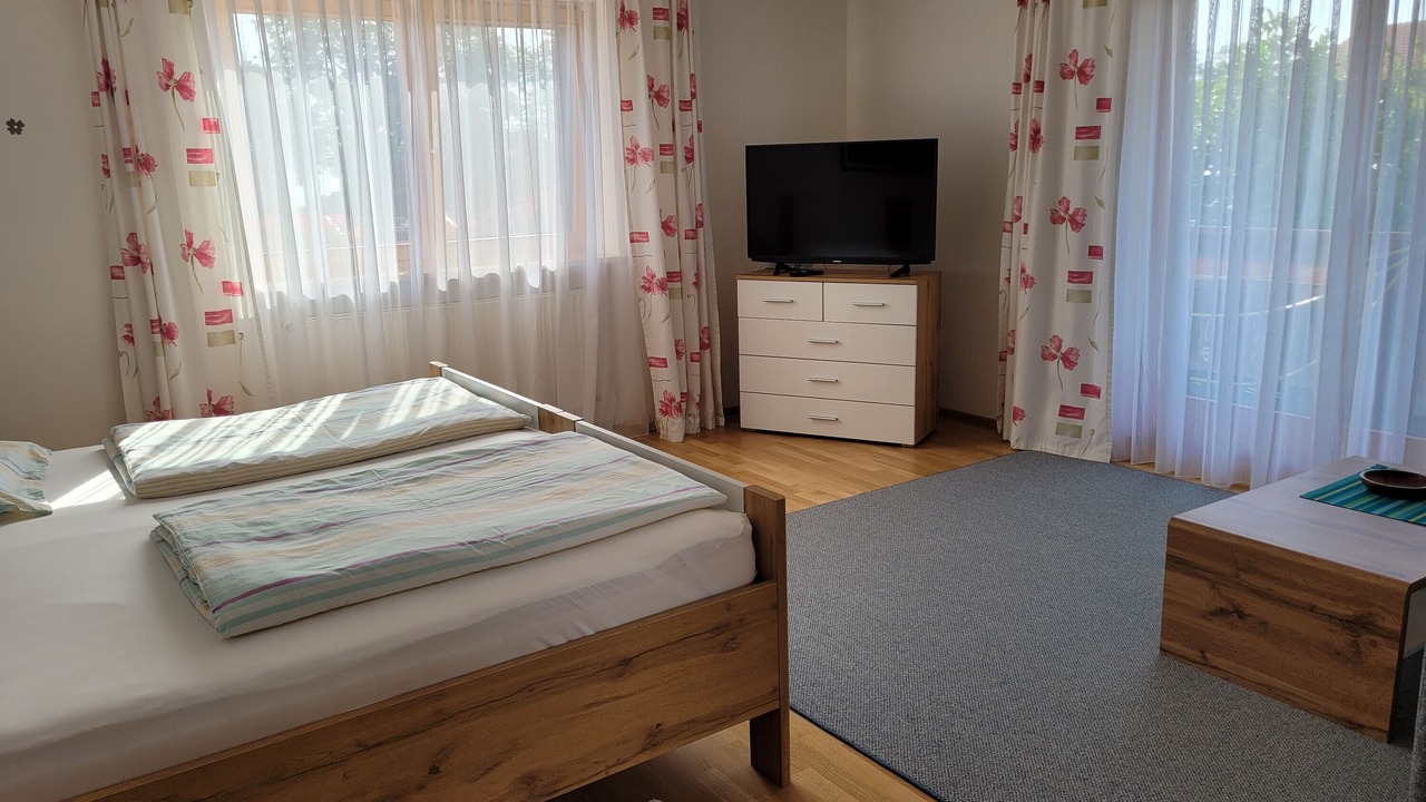 Photo of Bedroom in Tittmoning