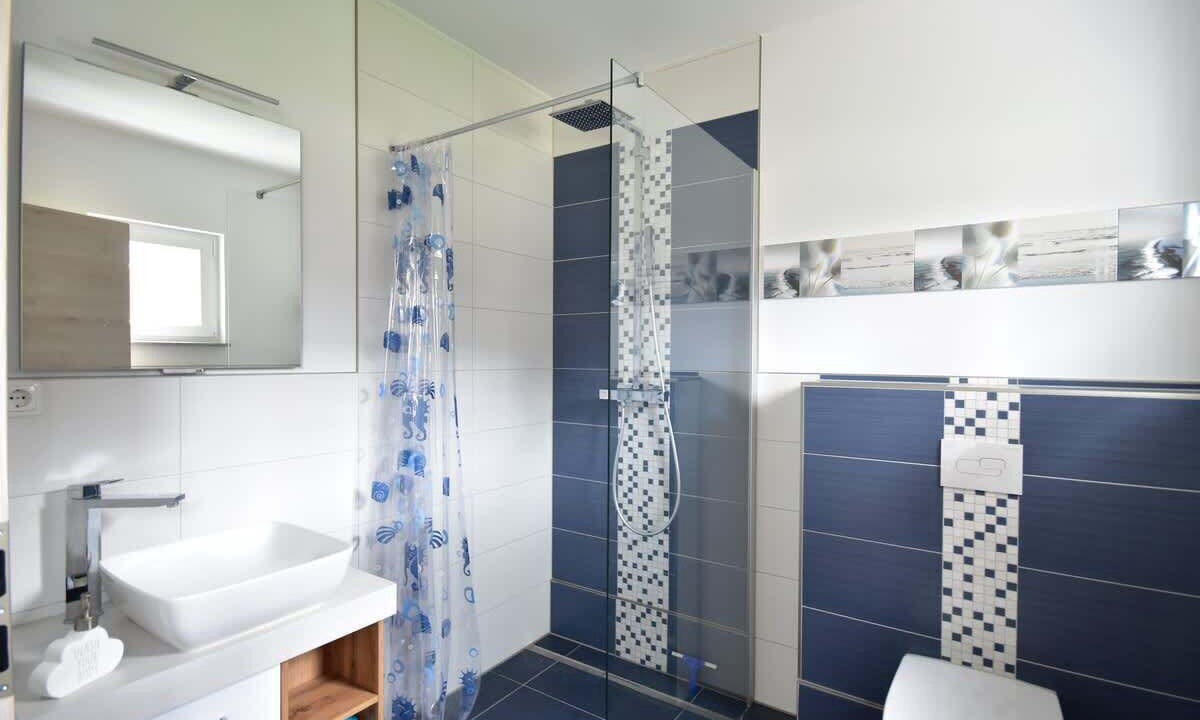 Photo of Bathroom in Krummin