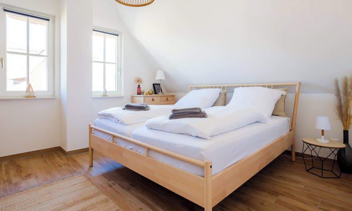 Photo of Bedroom in Stove