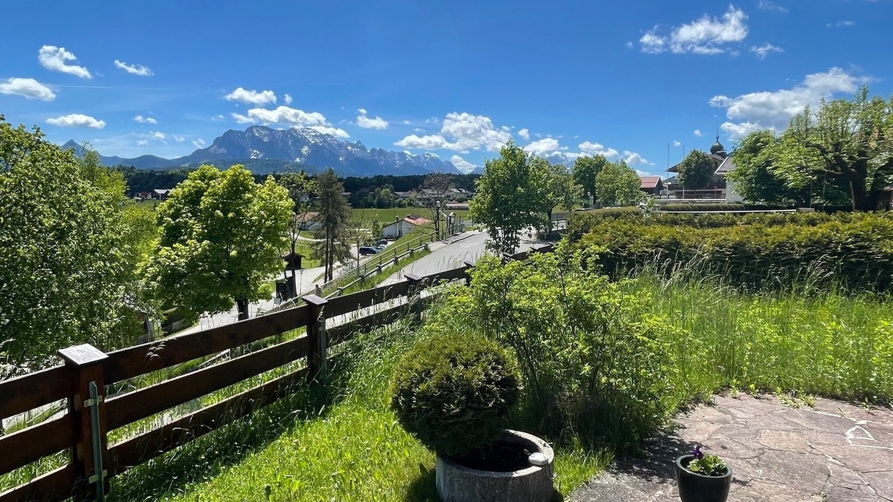 Photo of Outdoor in Kruen