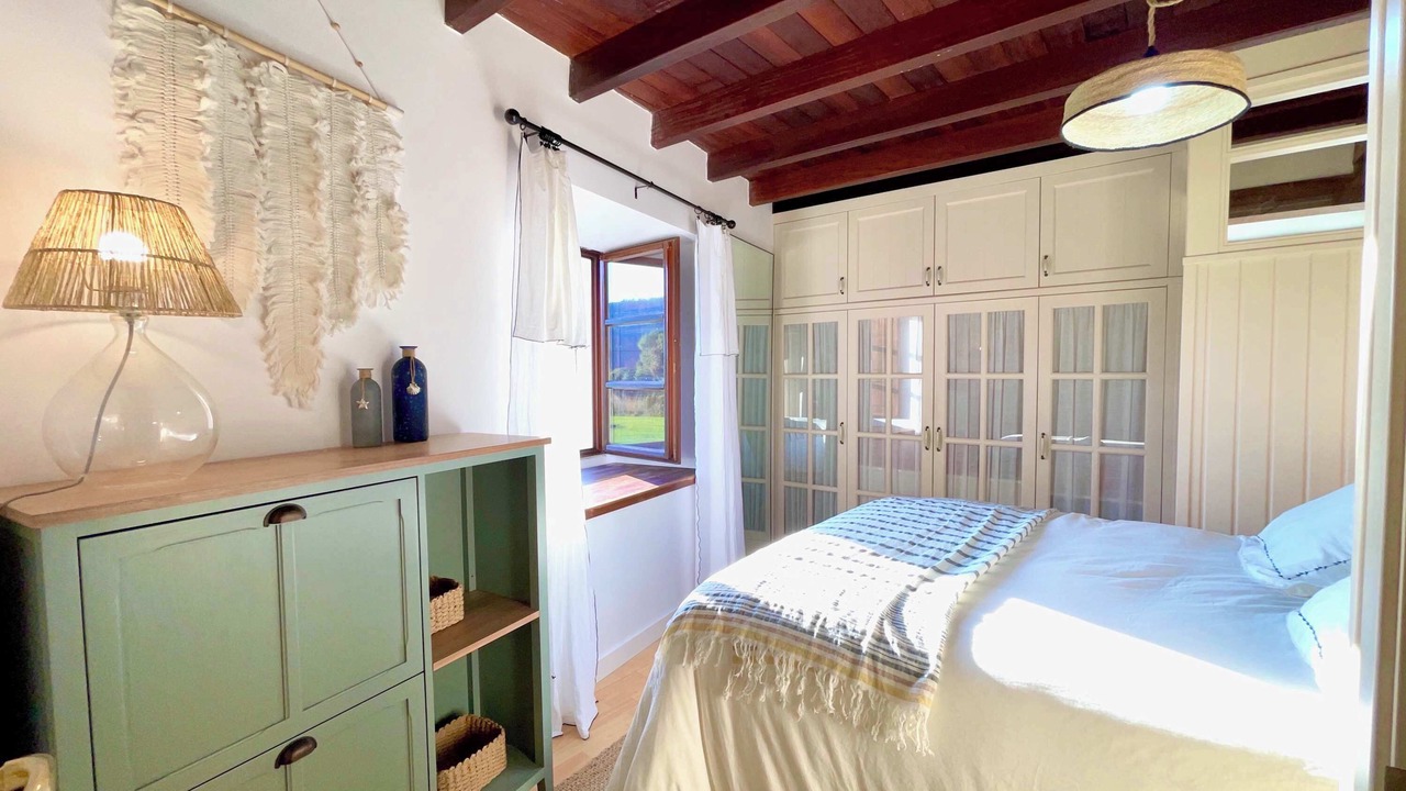 Photo of Bedroom in Esteiro