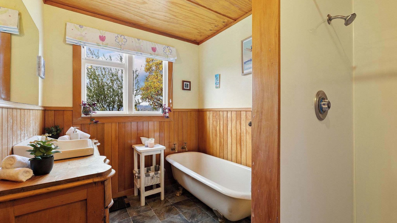 Photo of Bathroom in Arrowtown