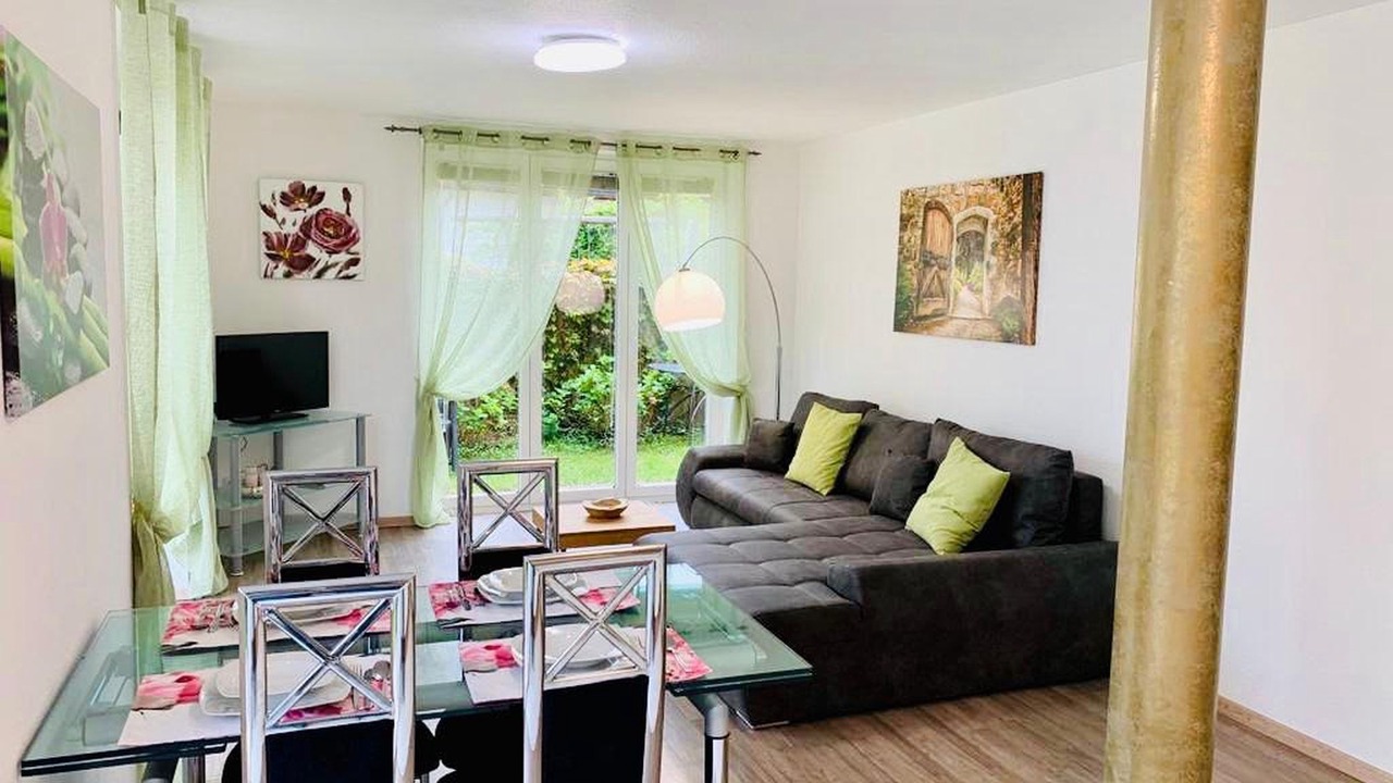Photo of Livingroom in Reutin