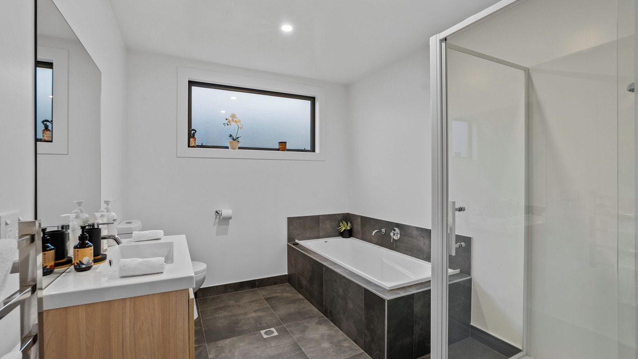 Photo of Bathroom in Lake Hayes
