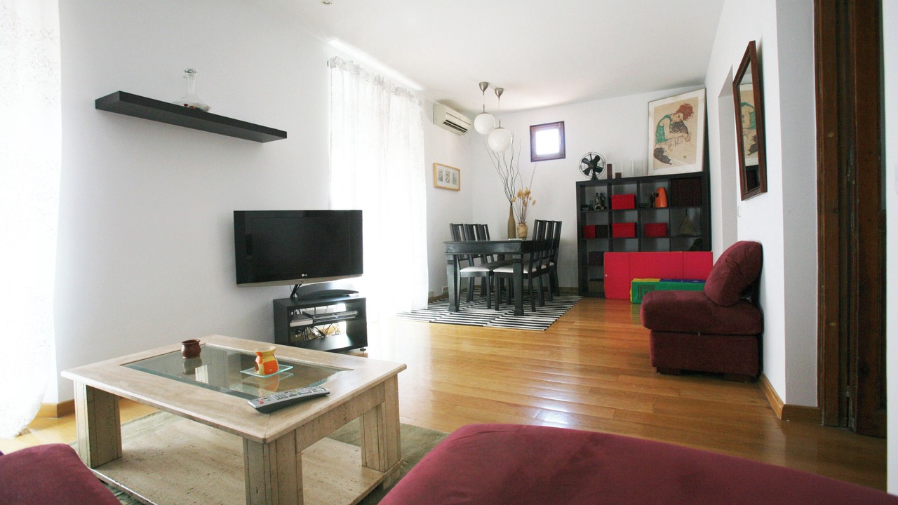 Photo of Livingroom in Malasana