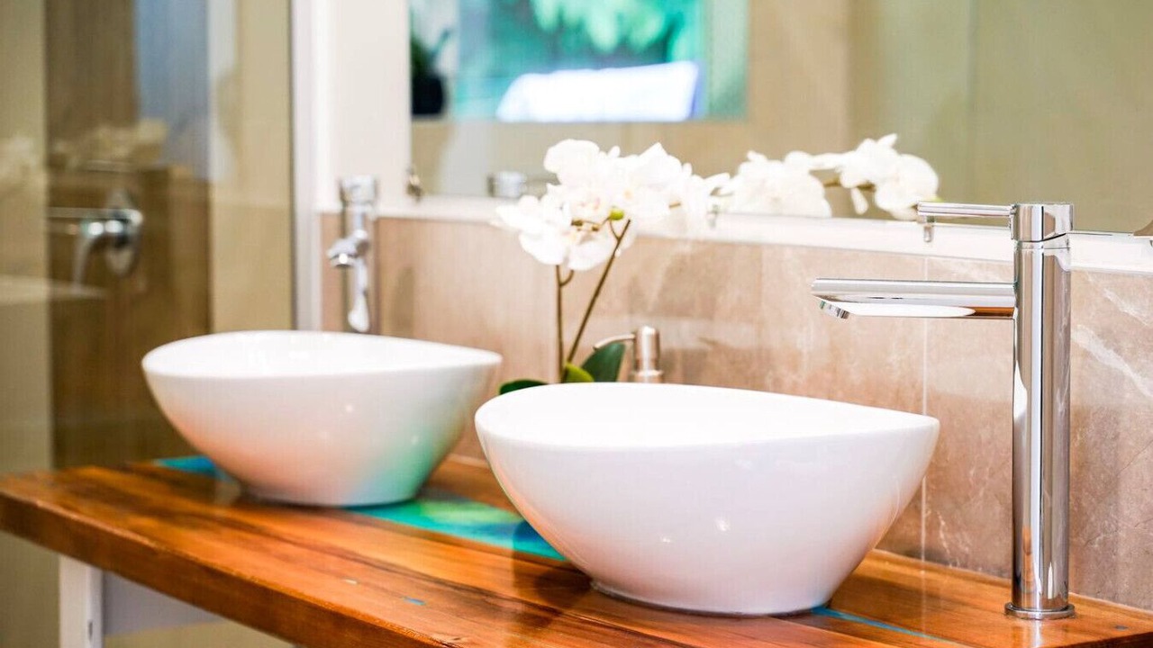 Photo of Bathroom in Sunshine Bay