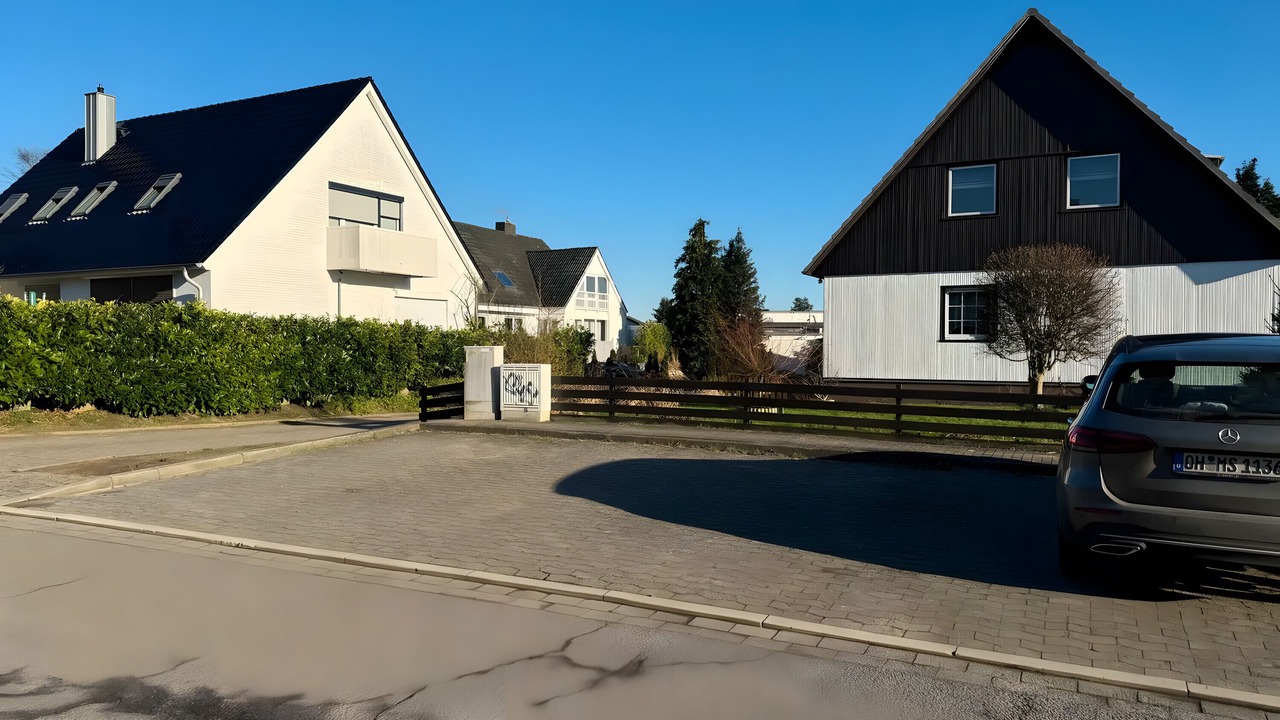 Photo of Outdoor in Neuhof