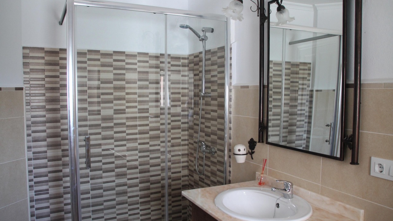 Photo of Bathroom in Benamahoma