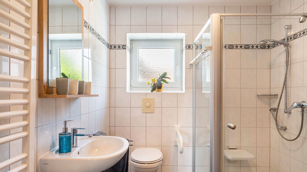 Photo of Bathroom in Arnstorf