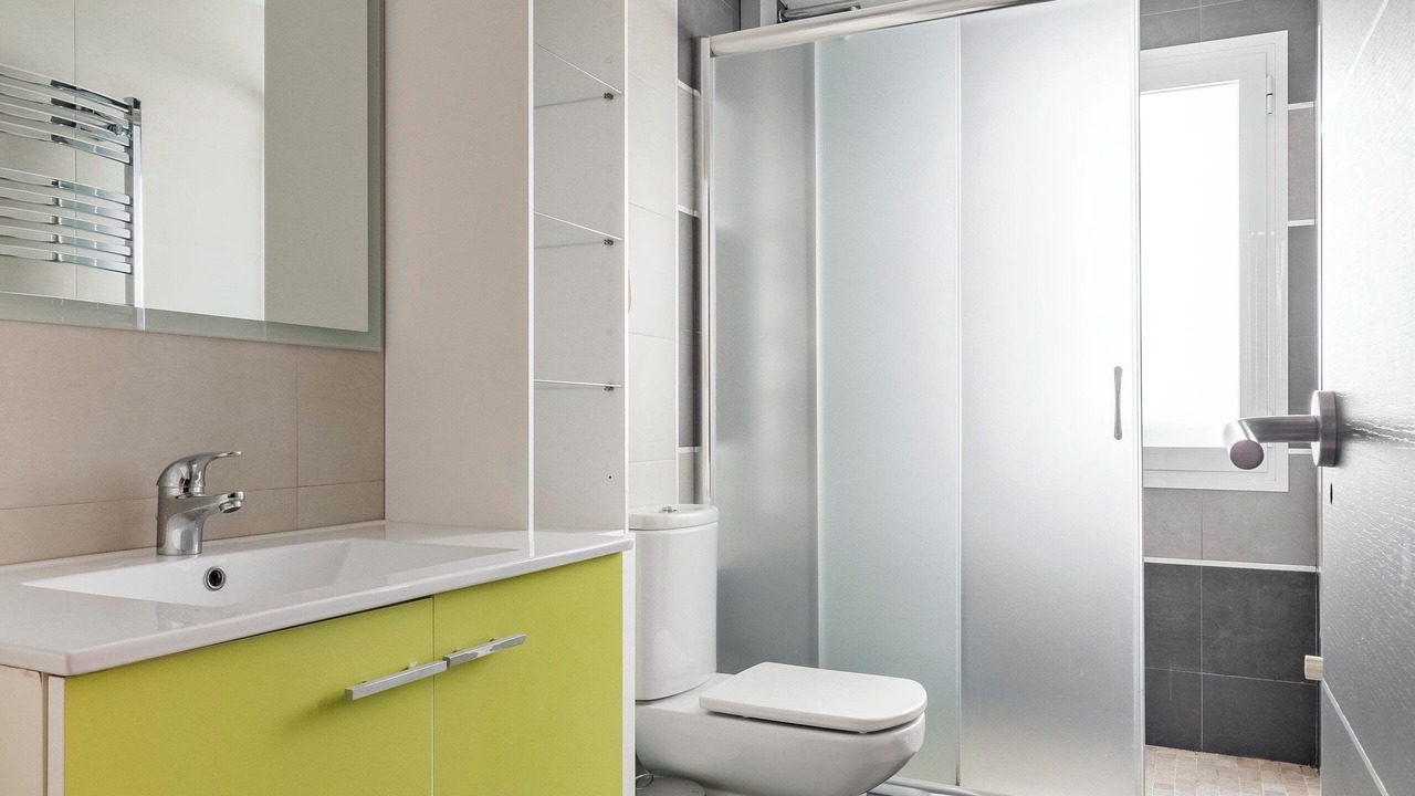 Photo of Bathroom in Ciudad Lineal