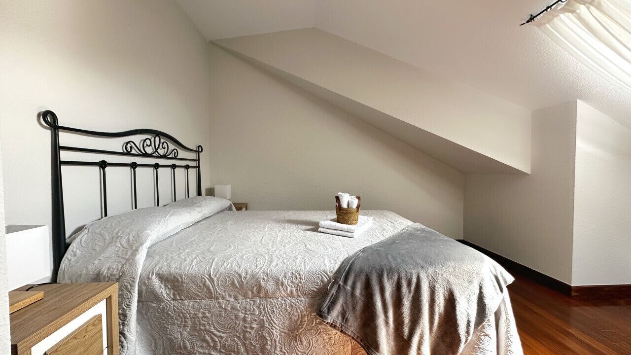 Photo of Bedroom in Somo