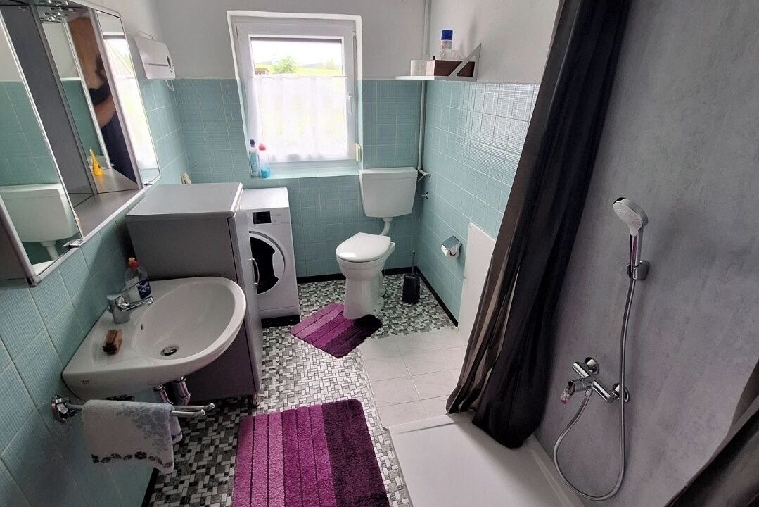 Photo of Bathroom in Lengenwang