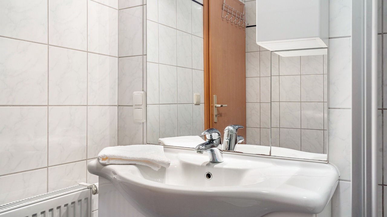 Photo of Bathroom in Gross Zicker