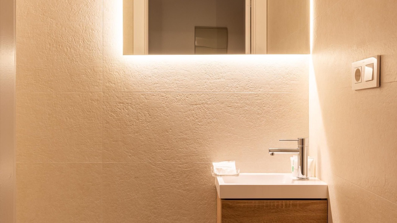 Photo of Bathroom in Embajadores