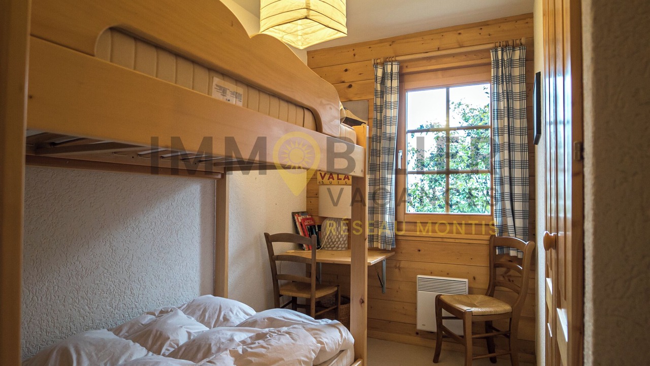 Photo of Bedroom in Saint-Luc
