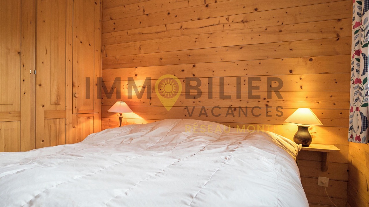 Photo of Bedroom in Saint-Luc