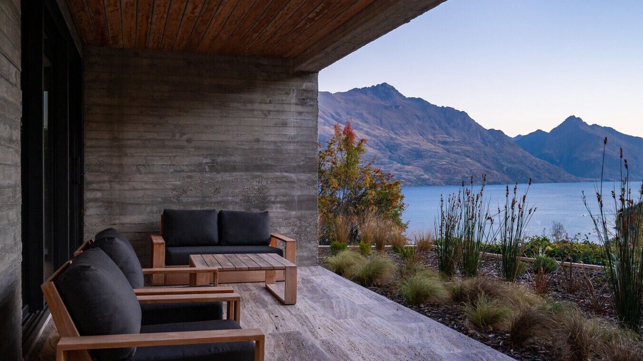 Photo of Patio Balcony in Queenstown City Centre