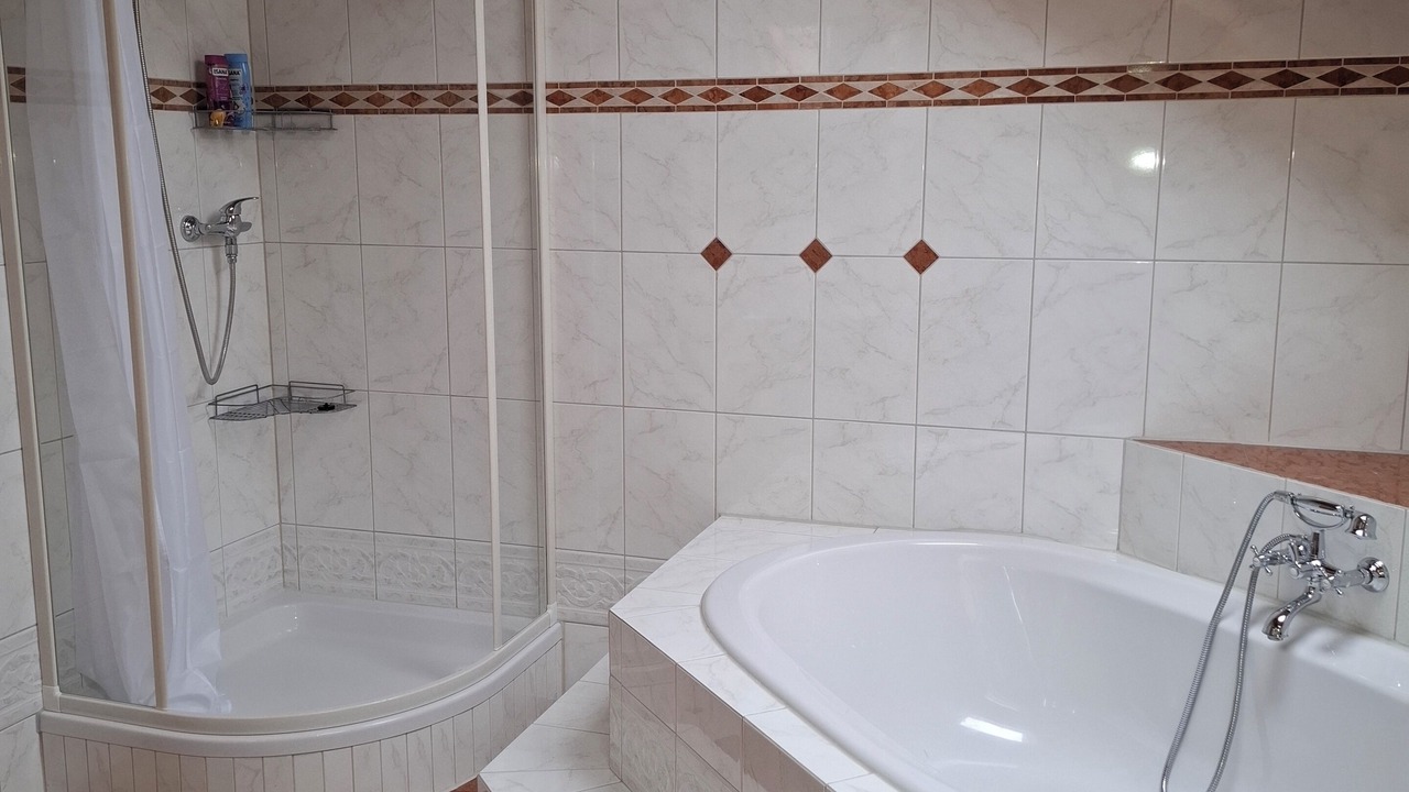 Photo of Bathroom in Raubling
