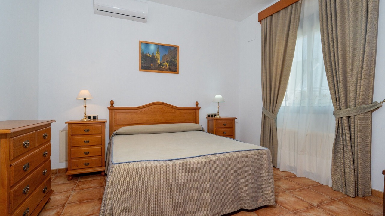Photo of Bedroom in Alanis