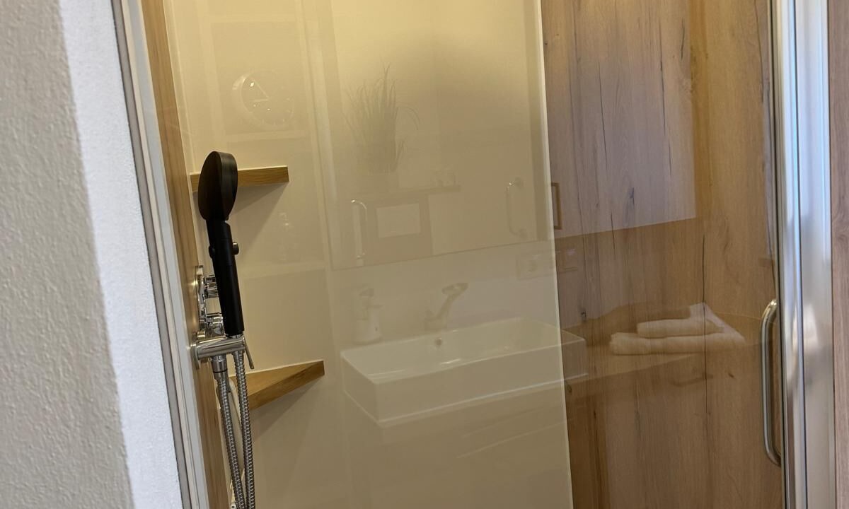 Photo of Bathroom in Winkl