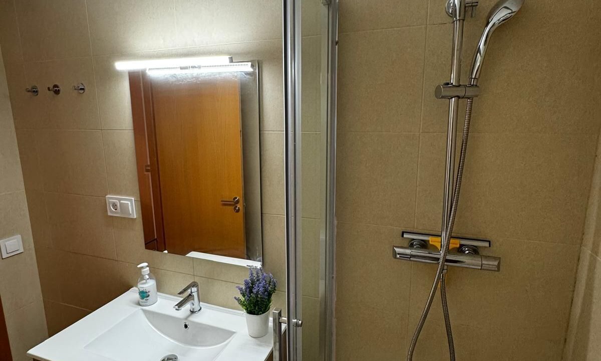 Photo of Bathroom in Cires